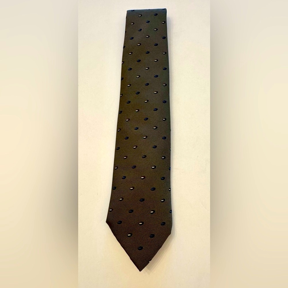 Hermes Elegant Grayish-Brown Polka Dot Tie